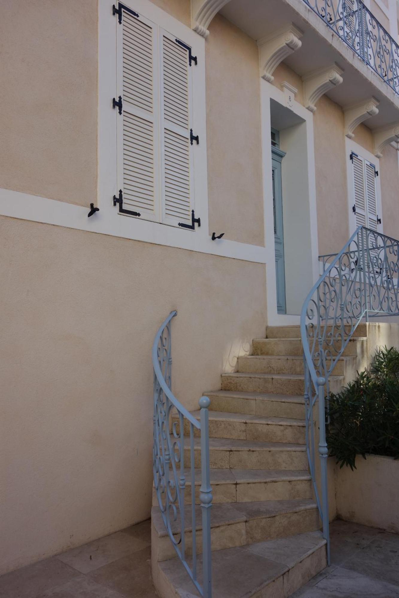 Appartement Port De Sanary Exterior foto